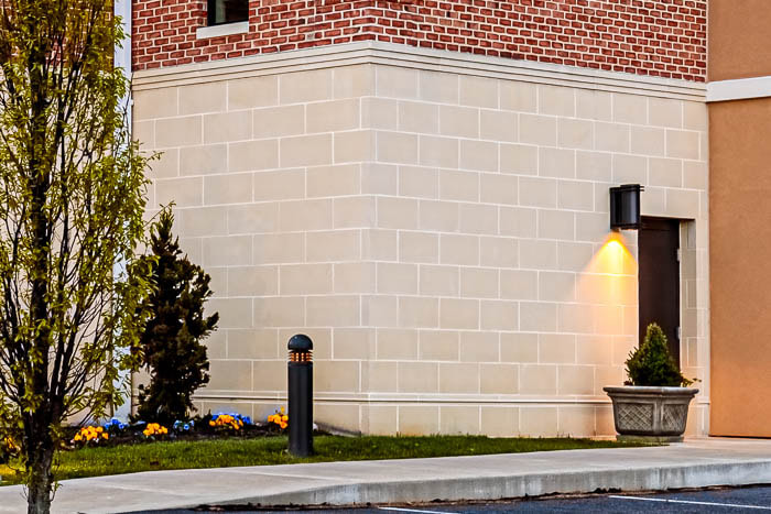 Picture of a Cast Stone wall on the outside of a hotel in Hershey, Pennsylvania